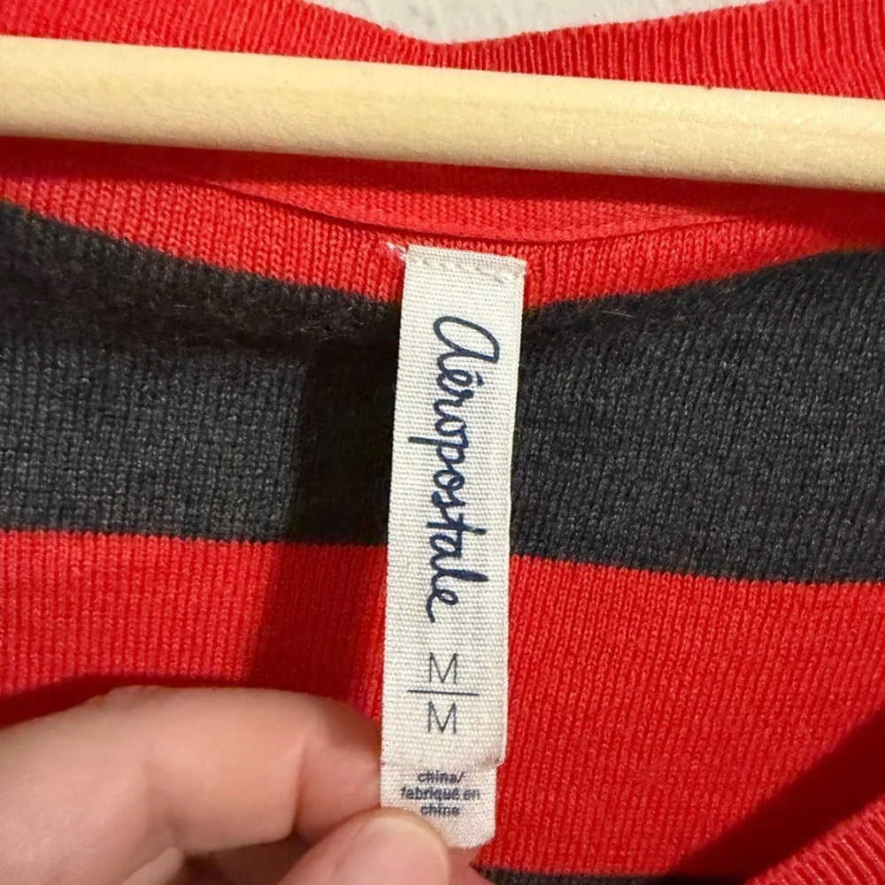 Aeropostale Red Gray Striped V-Neck Pullove Sweater Y2K Preppy Classic Medium